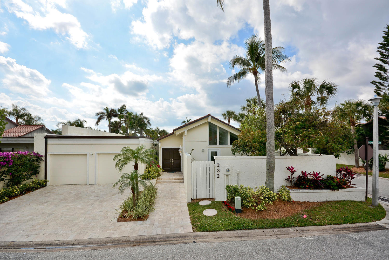 132 Bonefish Circle Jupiter, FL 33477 - Photo 40 of 54 Front of Home