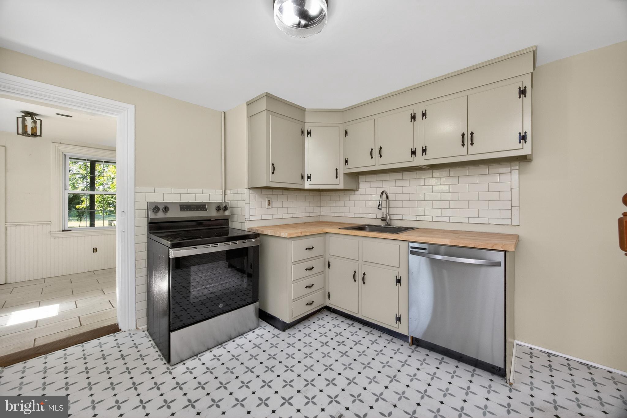 486 West Street Road Kennett Square, PA 19348 - Photo 72 of 85 Renovated Kitchen