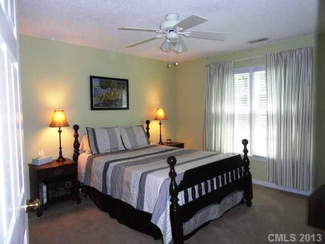 10714 Ridge Acres Road Charlotte, NC 28214 - Photo 14 of 16 Gallery Image 14
