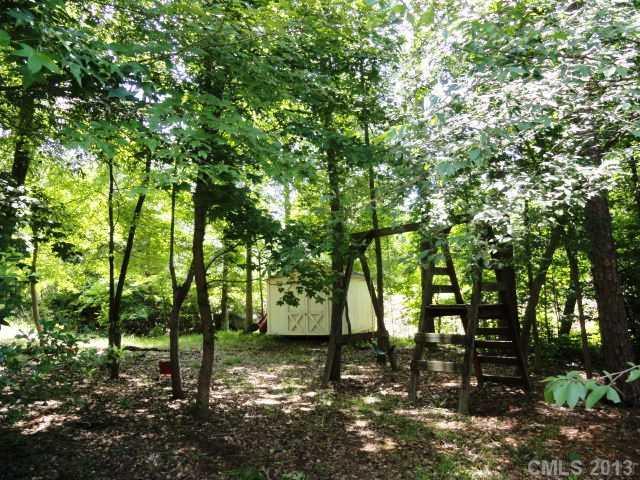 10714 Ridge Acres Road Charlotte, NC 28214 - Photo 10 of 16 Gallery Image 10
