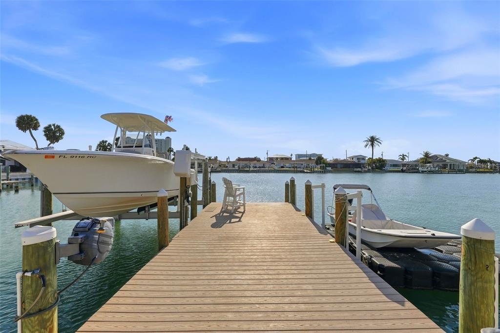 6420 3rd Palm Point St. Pete Beach, FL 33706 - Photo 5 of 50