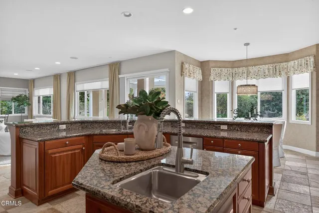 $2,499,000 | 5352 Plata Rosa Court, Camarillo, CA 93012