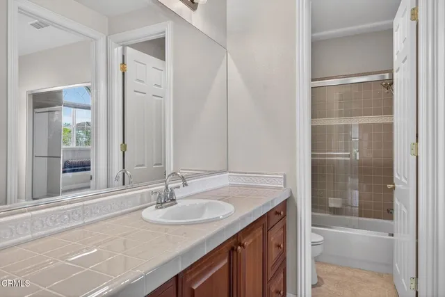 $2,499,000 | 5352 Plata Rosa Court, Camarillo, CA 93012