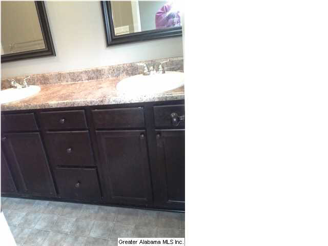 197 Hampton Drive, Unit 4 Calera, AL 35040 - Photo 14 of 26