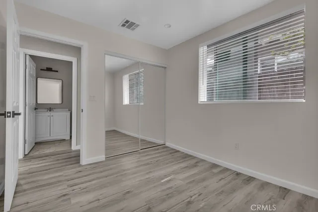 $2,995 | 15513 Hart Street, Van Nuys, CA 91406