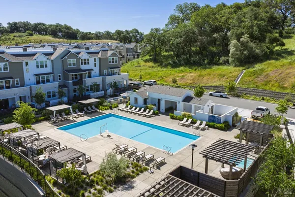 $899,900 | 475 Semillon Lane, Santa Rosa, CA 95403