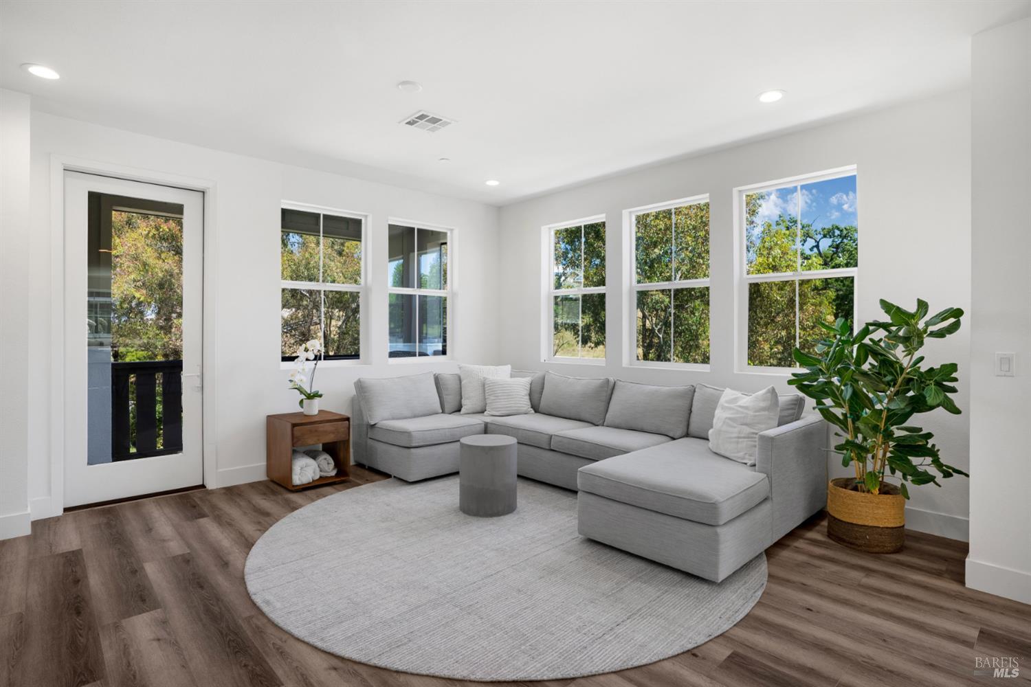 475 Semillon Lane Santa Rosa, CA 95403 - Photo 4 of 28