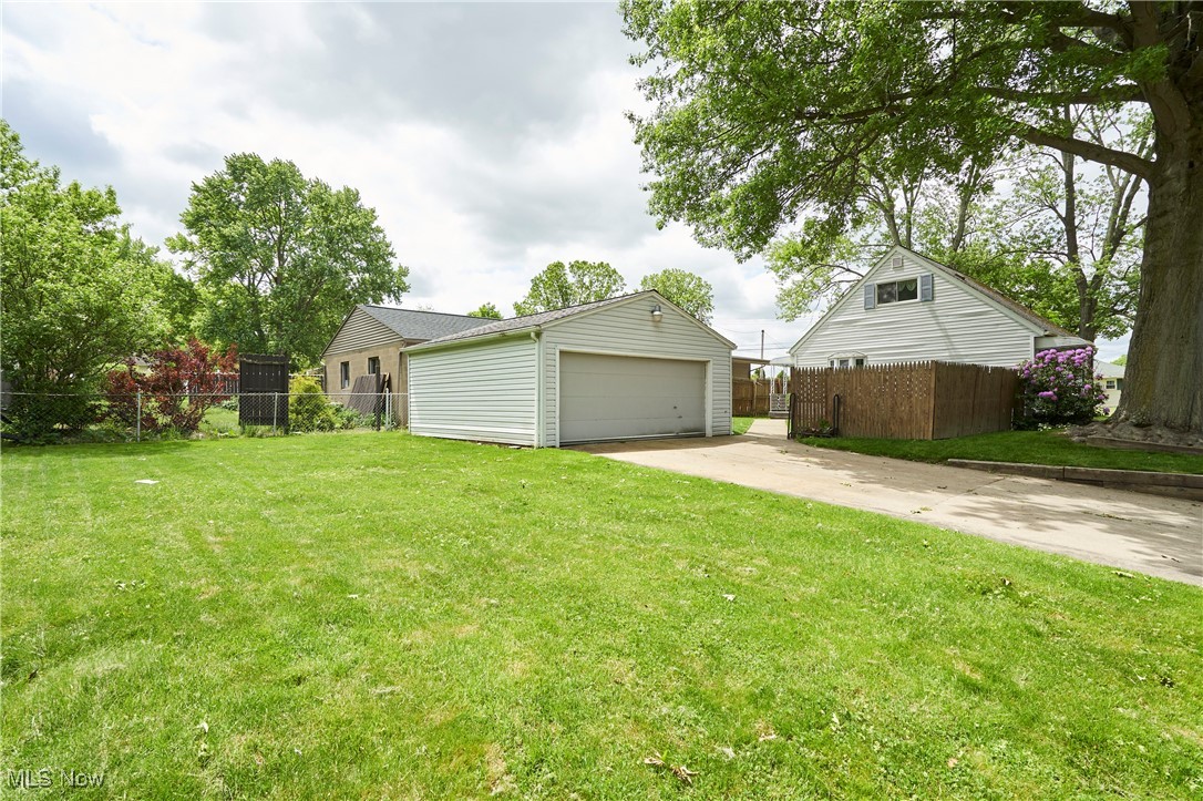 1658 Bronson Road Akron, OH 44305 - Photo 17 of 18 Extra Lot
