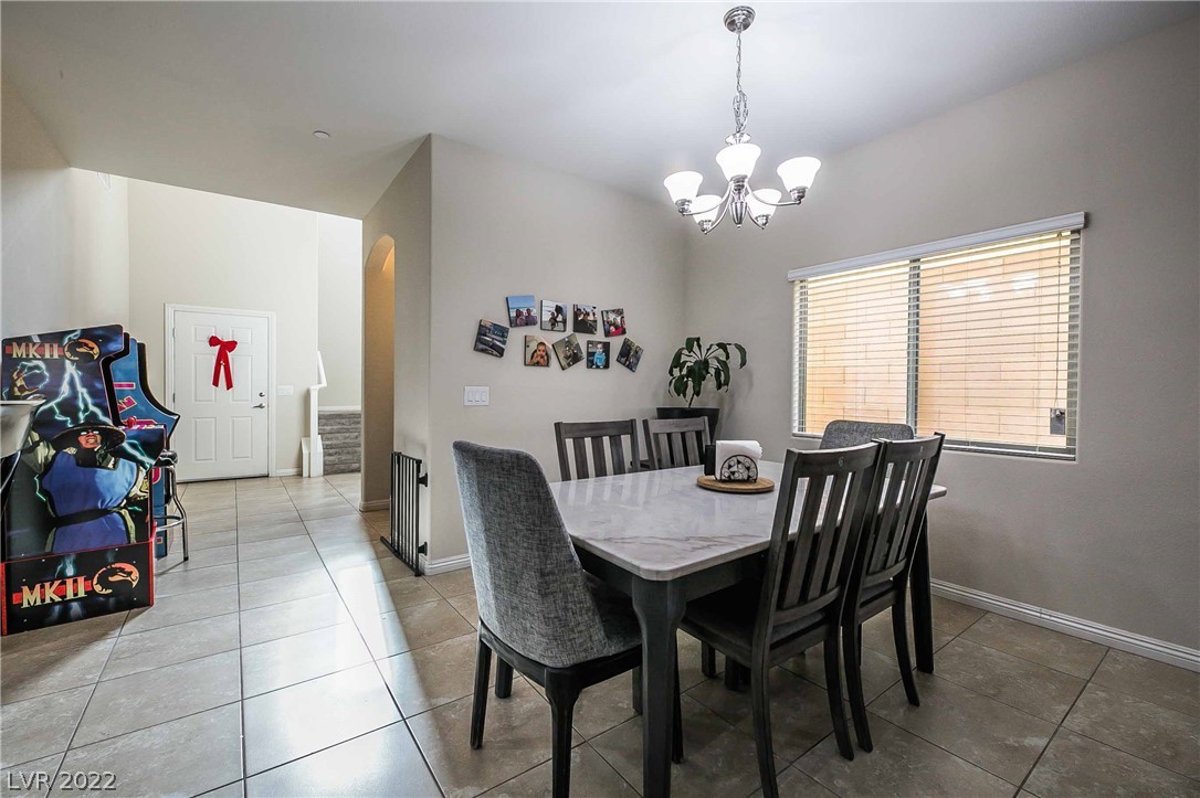 165 Strone Street Henderson, NV 89012 - Photo 10 of 34