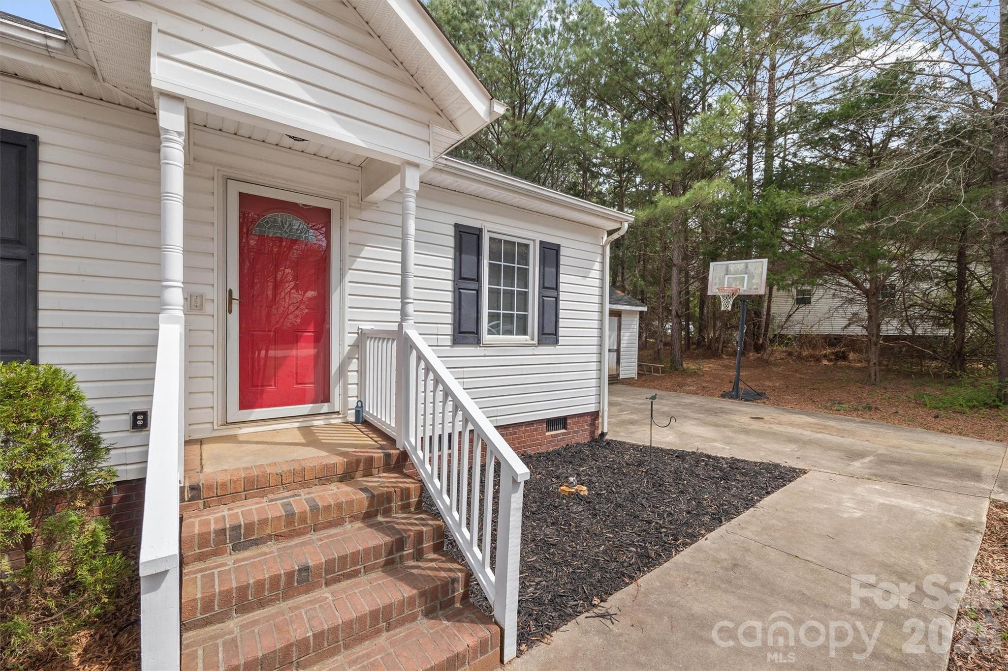 219 Nottingham Street York, SC 29745 - Photo 2 of 38 a front view of a house with stairs