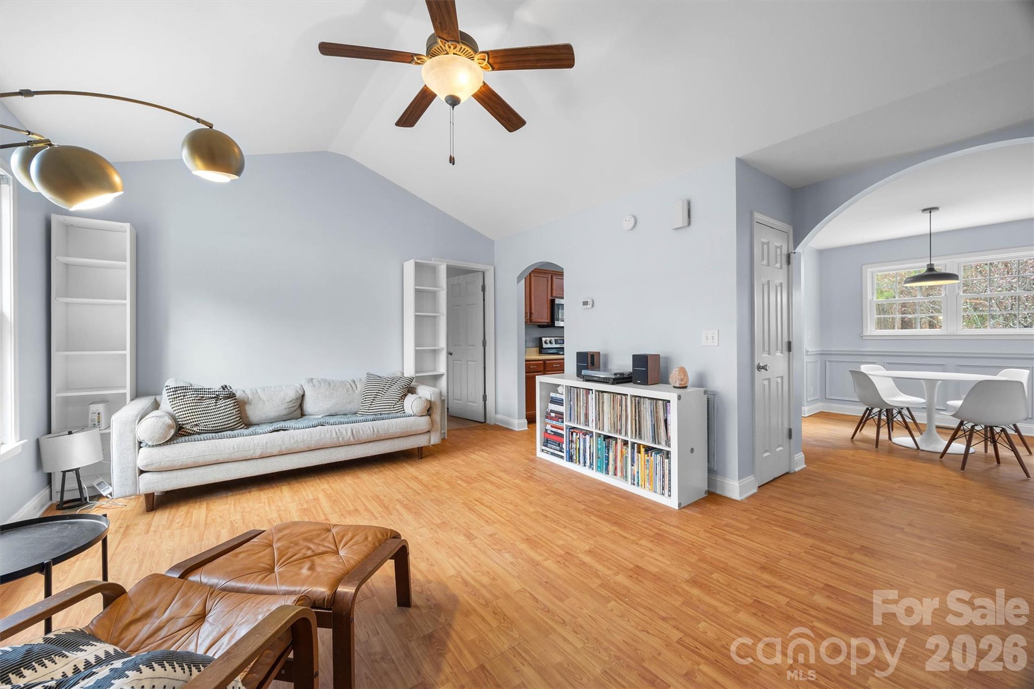219 Nottingham Street York, SC 29745 - Photo 4 of 38 a living room with furniture and a flat screen tv