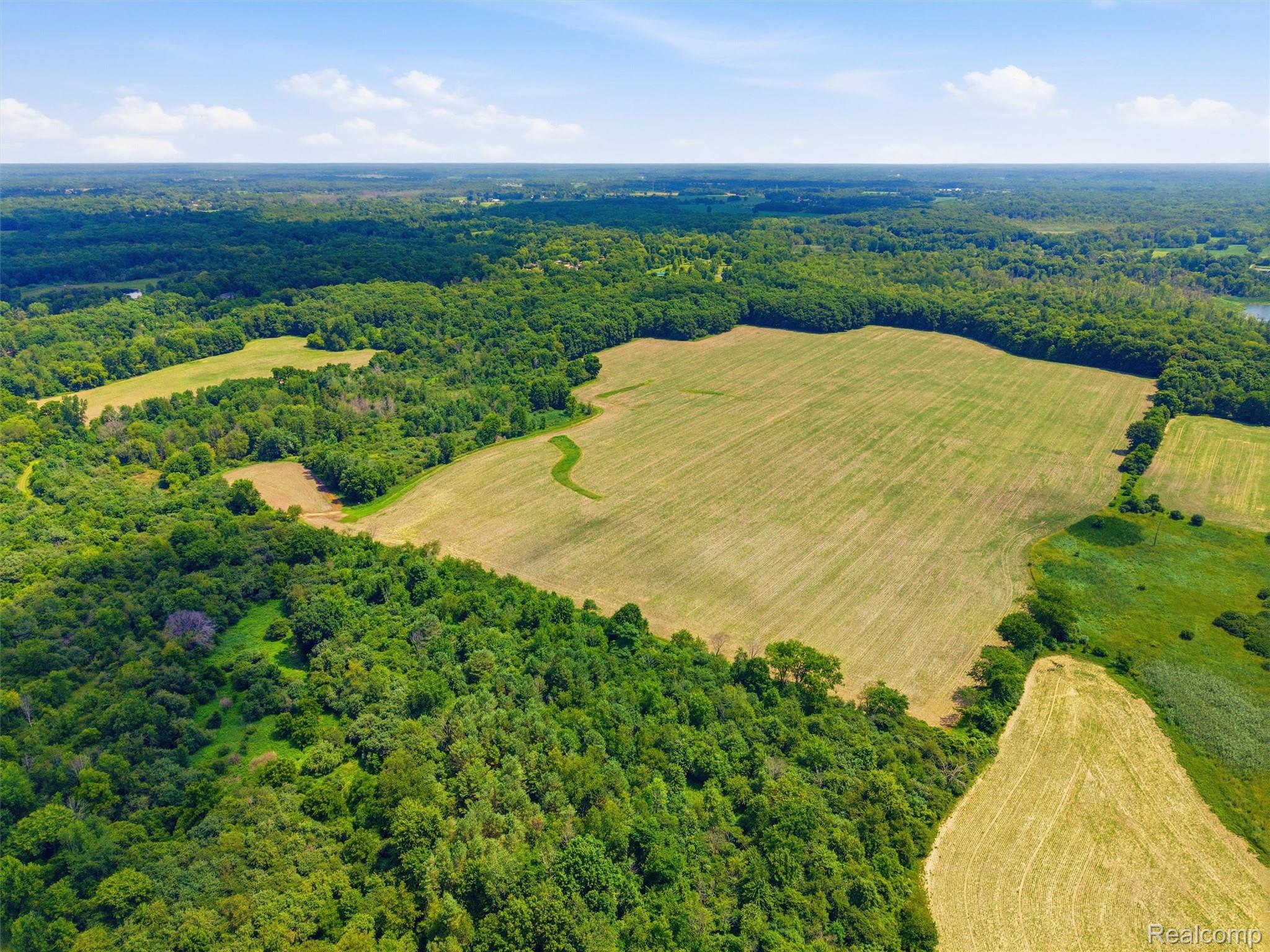 Vl Atlas Road Grand Blanc, MI 48439 - Photo 3 of 8 05-DJI_20260708122605_0106_D.jpg