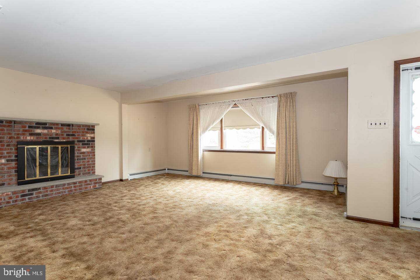 2 Somerset Drive Coatesville, PA 19320 - Photo 2 of 16