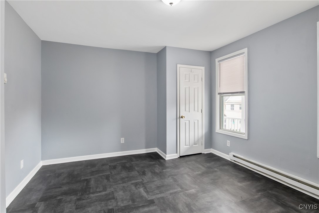 1002 Butternut Street Syracuse, NY 13208 - Photo 15 of 44