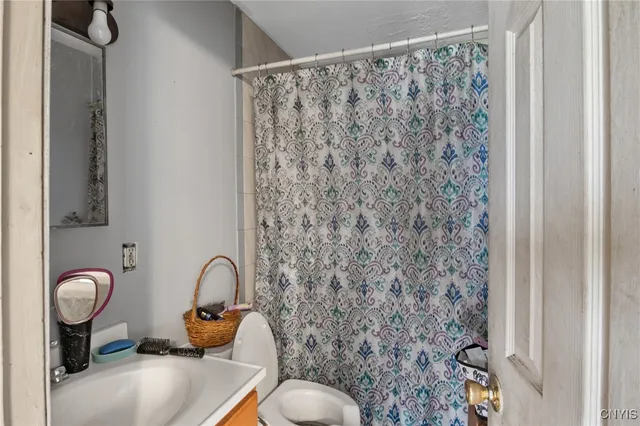 $325,000 | 1002 Butternut Street, Syracuse, NY 13208