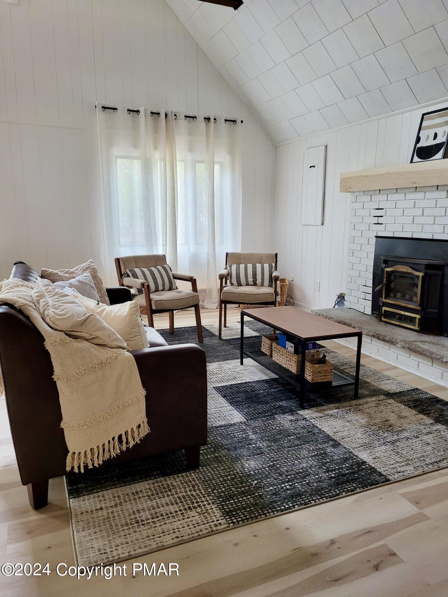 1146 Boulder Road Blakeslee, PA 18610 - Photo 3 of 8 IMG_1741