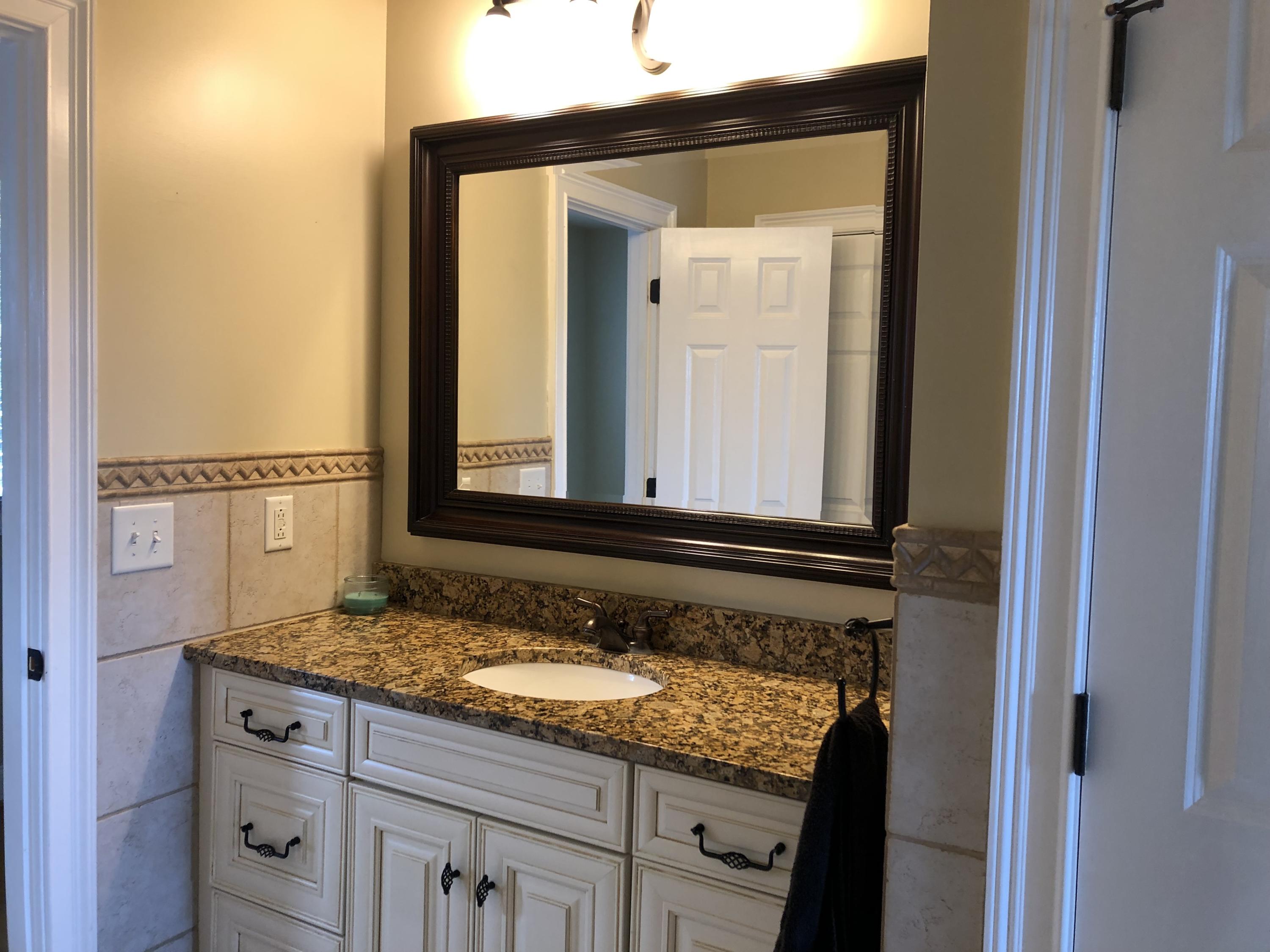 1117 Galleon Road Charleston, SC 29412 - Photo 20 of 33 upstairs bathroom