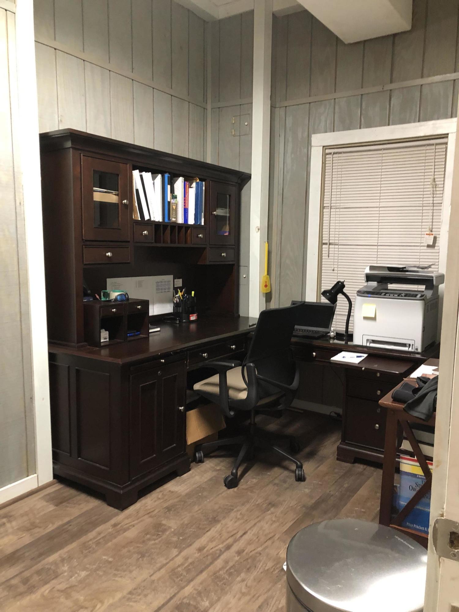 1117 Galleon Road Charleston, SC 29412 - Photo 23 of 33 1st floor office