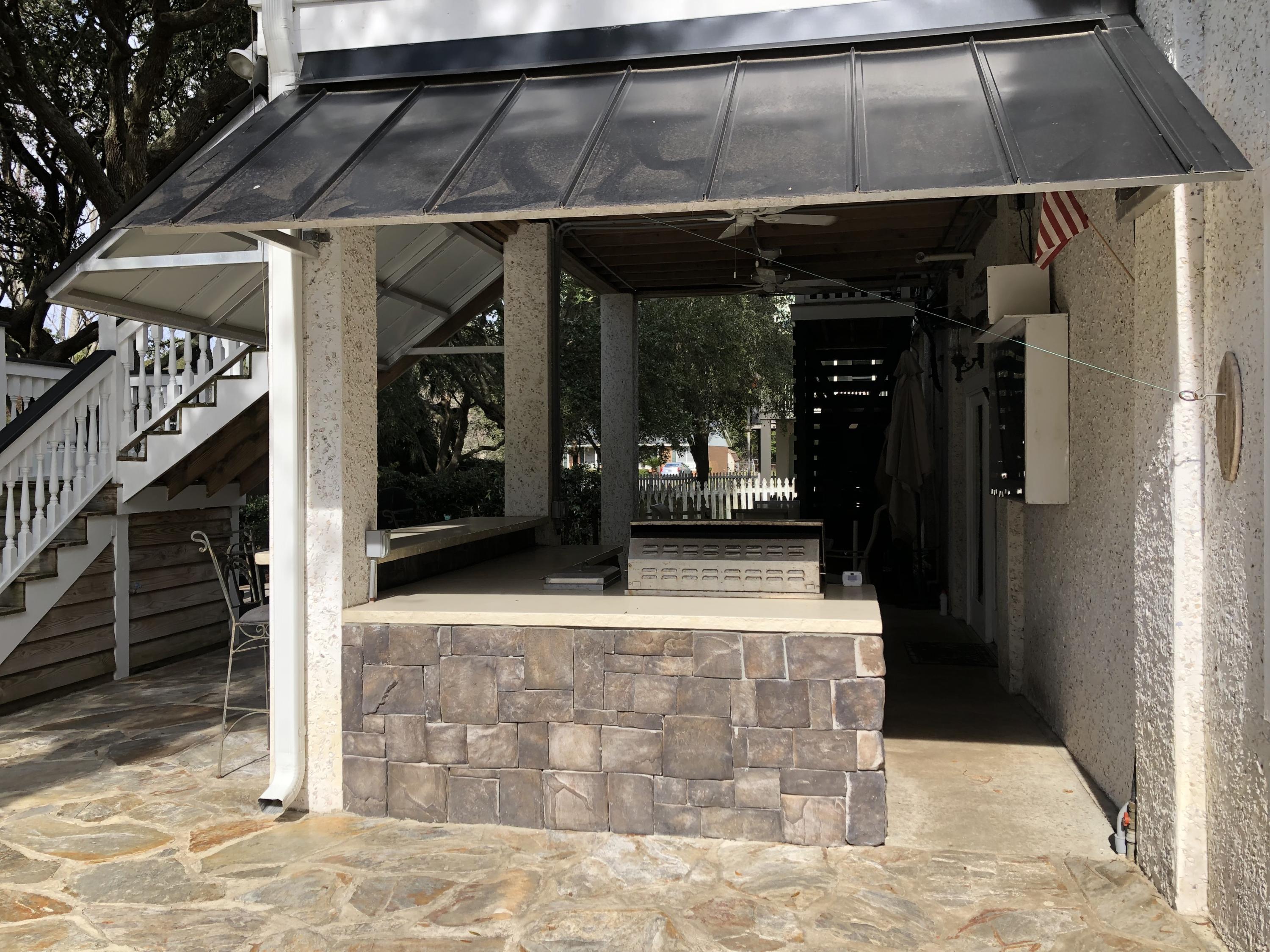 1117 Galleon Road Charleston, SC 29412 - Photo 27 of 33 outdoor kitchen