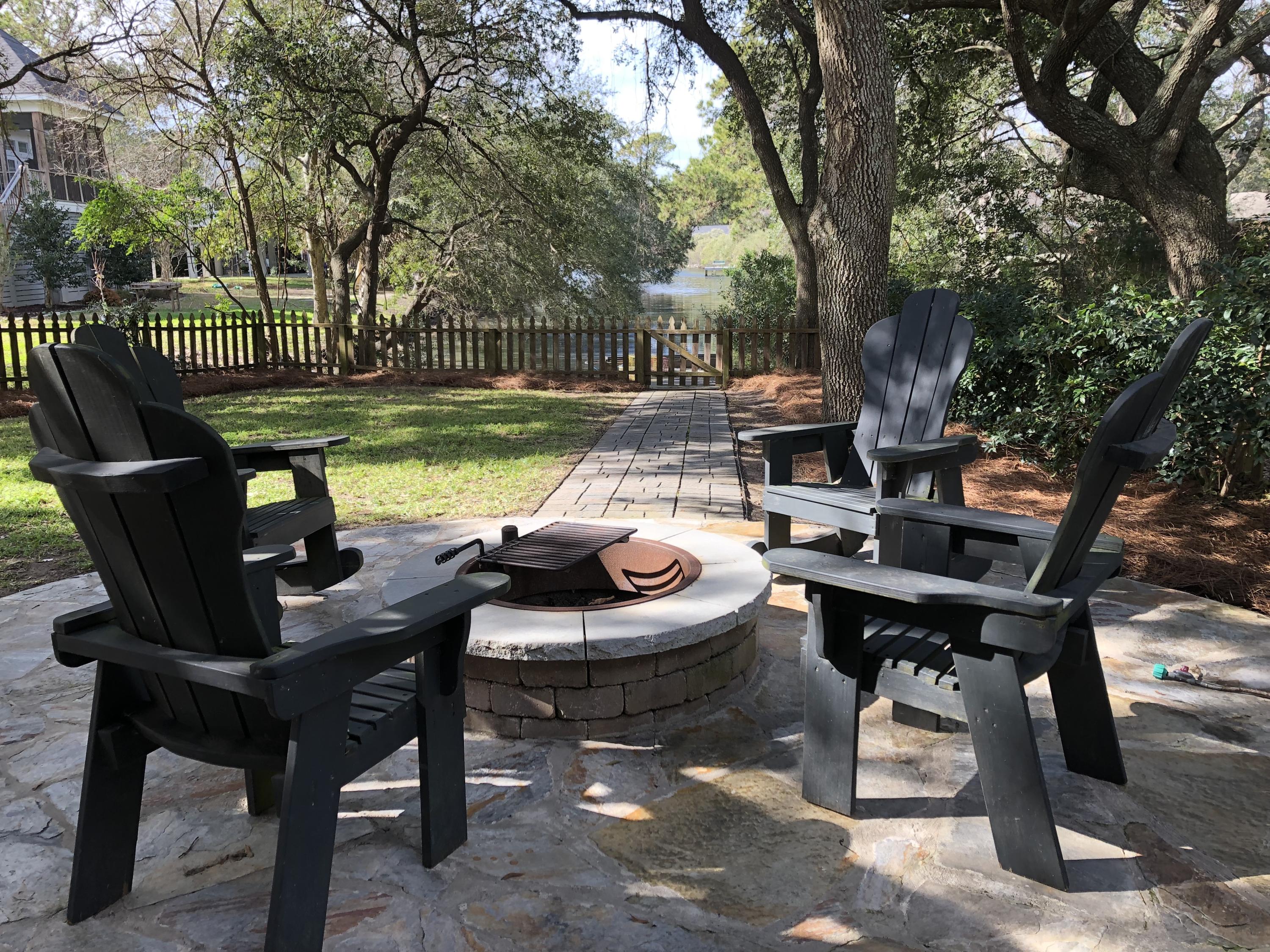 1117 Galleon Road Charleston, SC 29412 - Photo 32 of 33 fire pit
