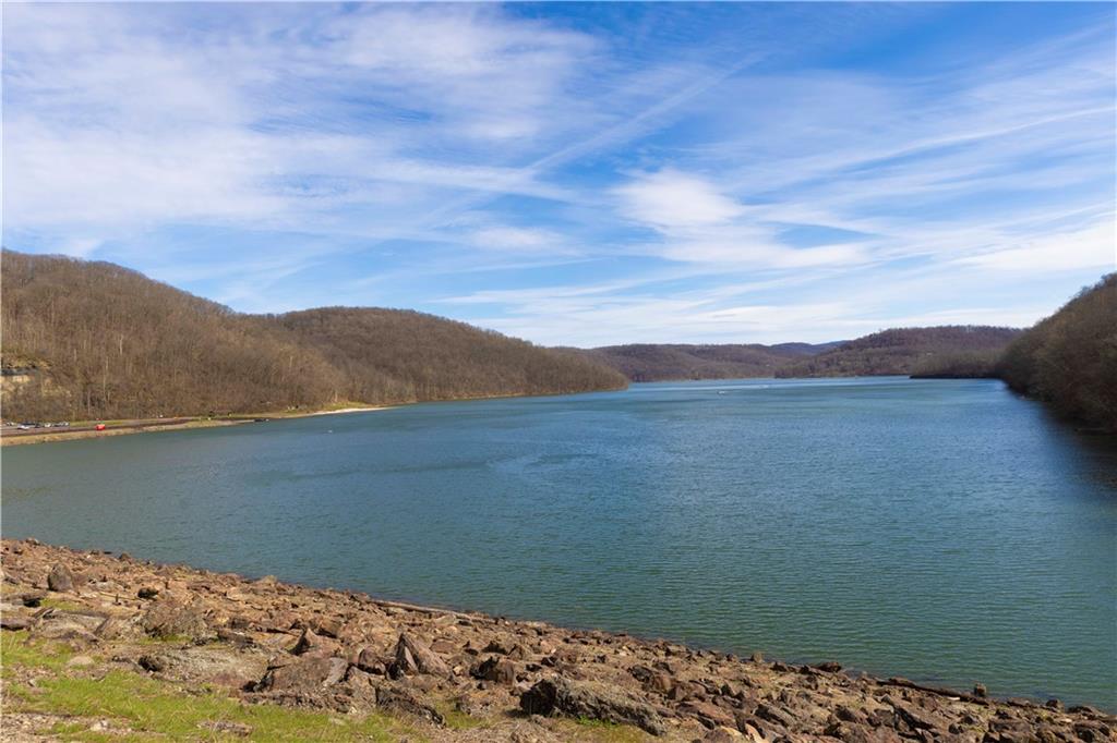 842 Anderson Street Confluence, PA 15424 - Photo 35 of 43 a view of lake and mountain