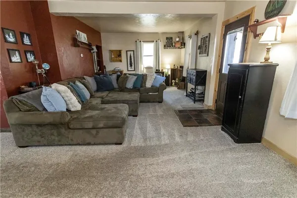 $190,000 | 842 Anderson Street, Confluence, PA 15424