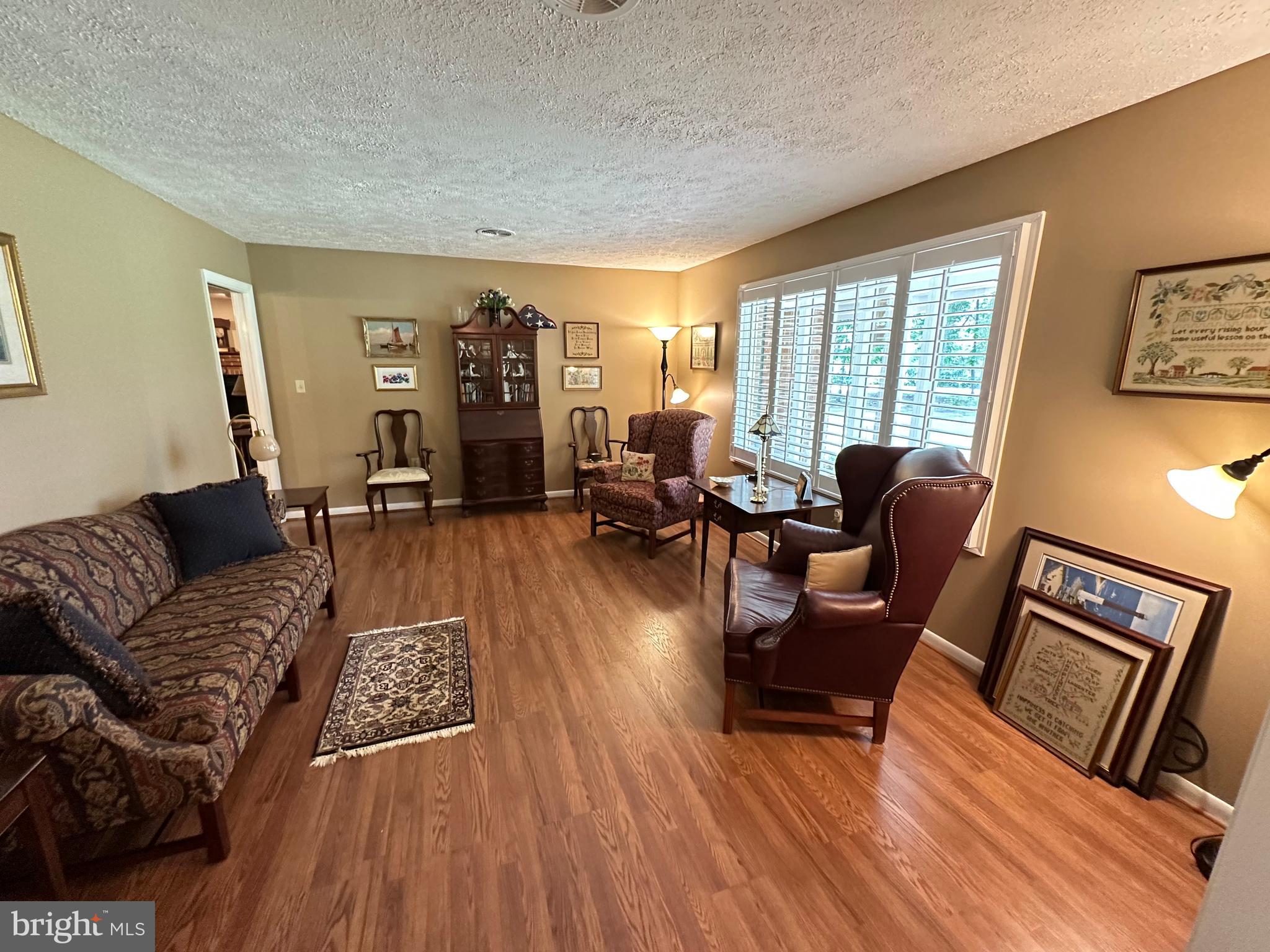 579 Circle View Road Luray, VA 22835 - Photo 23 of 65 Formal Living Room