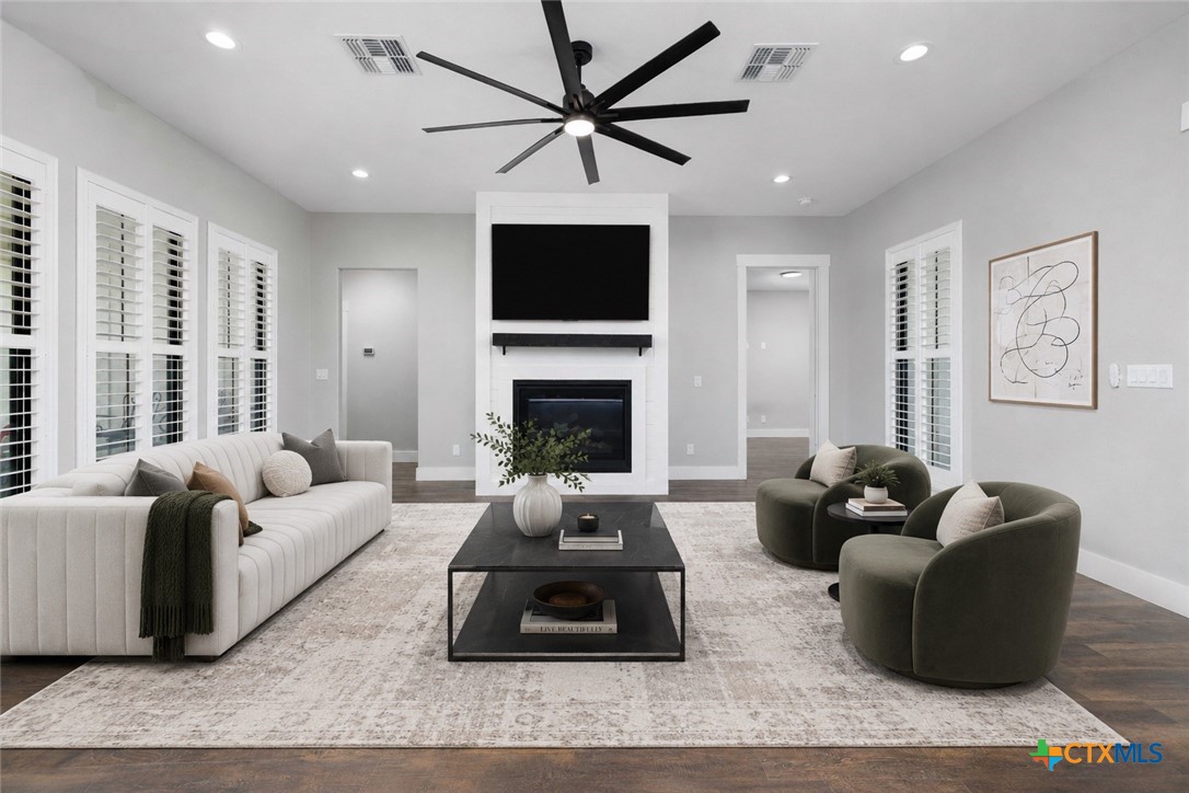 537 Compass Rose Spring Branch, TX 78070 - Photo 8 of 28