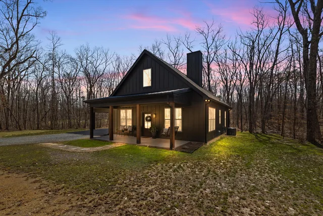 $424,900 | 171 West Bluff Road, Menlo, GA 30731