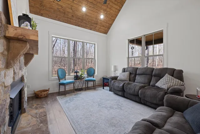 $424,900 | 171 West Bluff Road, Menlo, GA 30731