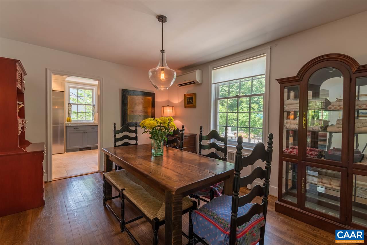 1651 Oxford Road Charlottesville, VA 22903 - Photo 11 of 43 Gallery Image 11