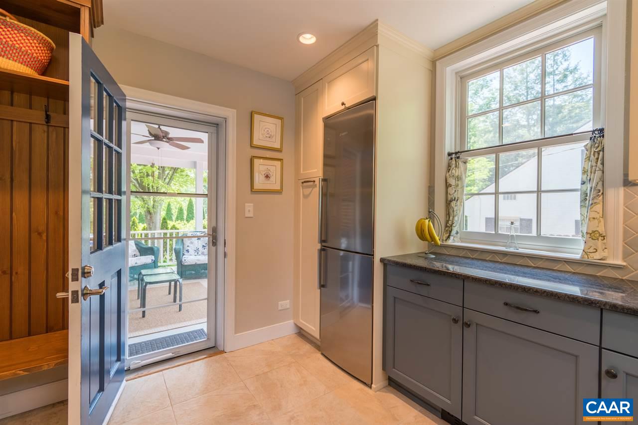 1651 Oxford Road Charlottesville, VA 22903 - Photo 15 of 43 Gallery Image 15