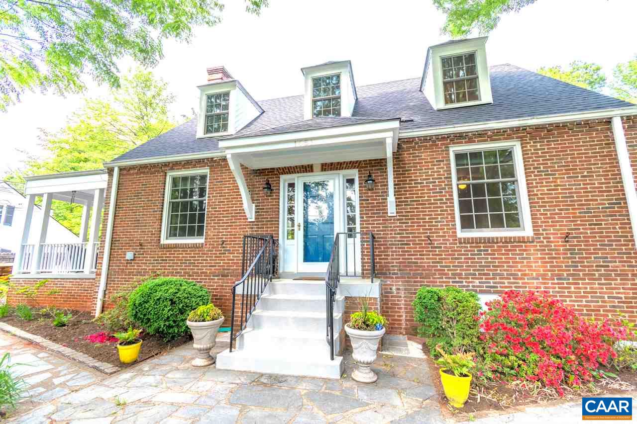 1651 Oxford Road Charlottesville, VA 22903 - Photo 6 of 43 Gallery Image 6