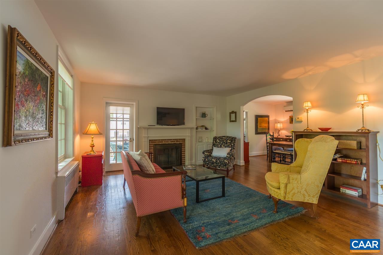 1651 Oxford Road Charlottesville, VA 22903 - Photo 8 of 43 Gallery Image 8