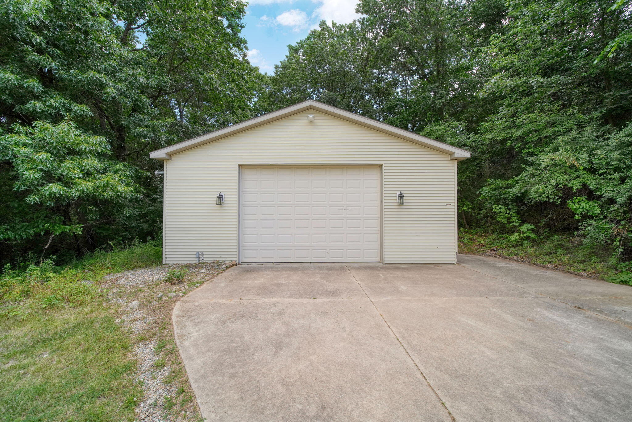 4735 Kalmbach Road Chelsea, MI 48118 - Photo 84 of 103 86-web-or-mls-DSC09889_HDR