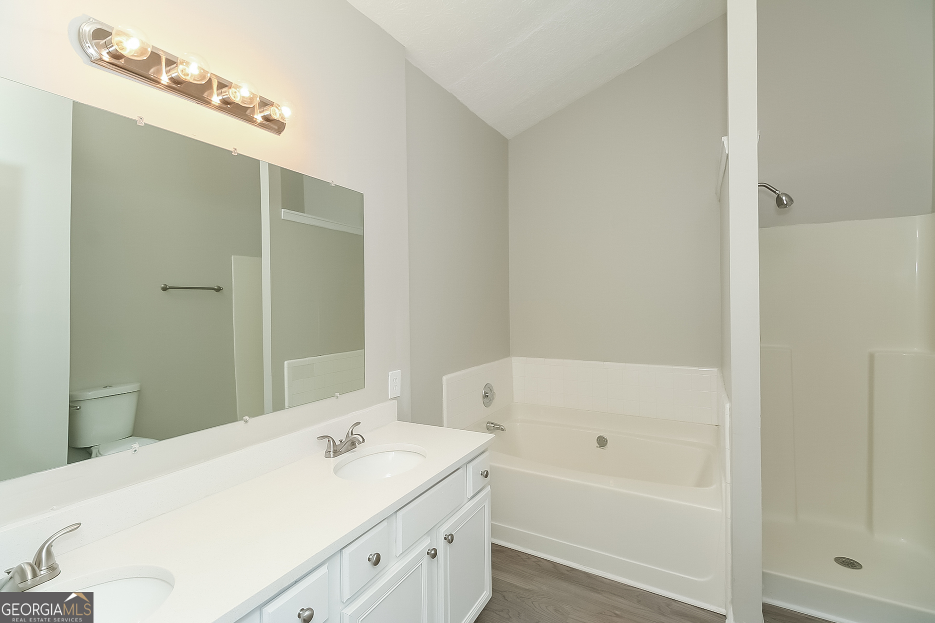 6695 Emerald Pointe Circle South Fulton, GA 30349 - Photo 11 of 16