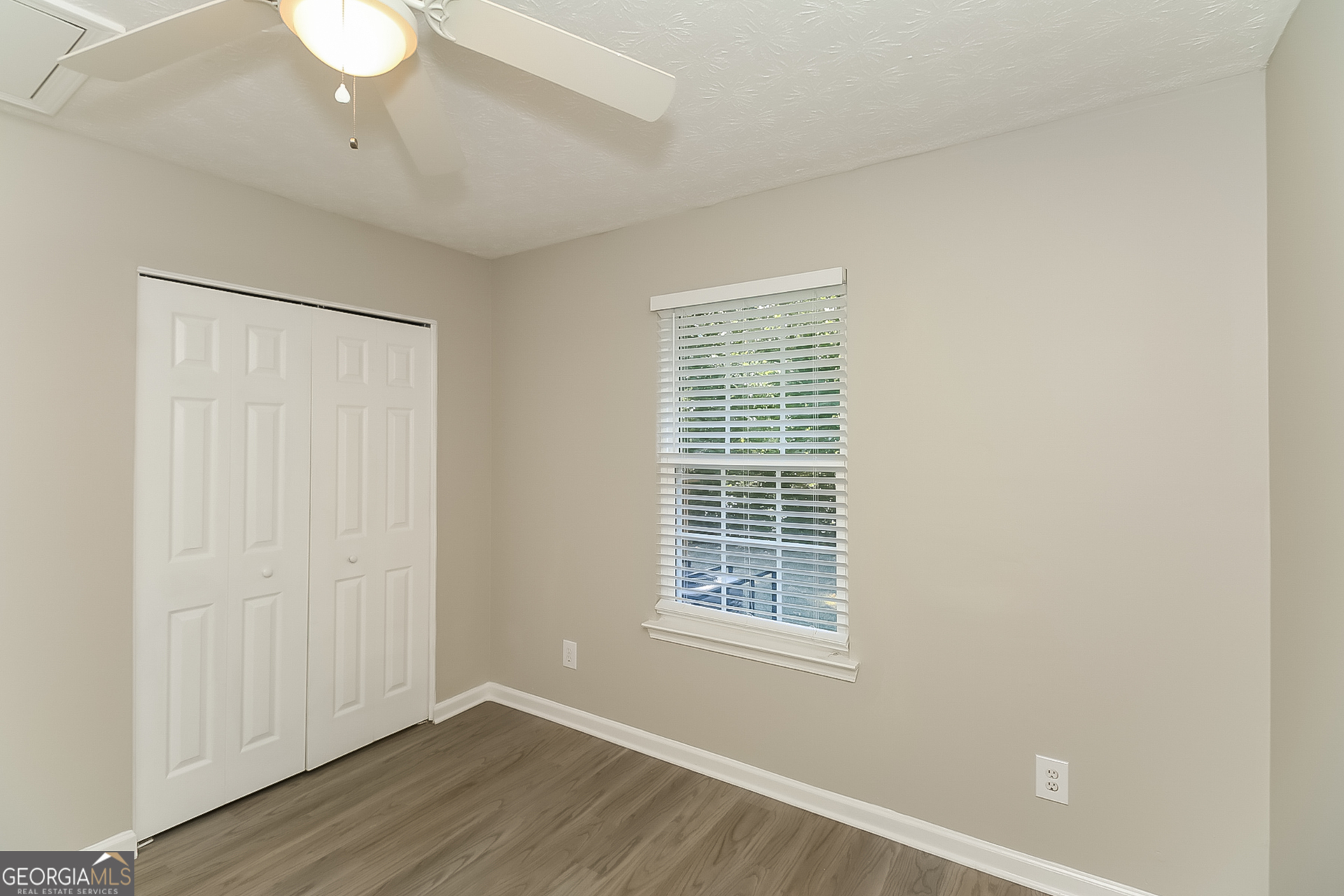 6695 Emerald Pointe Circle South Fulton, GA 30349 - Photo 13 of 16