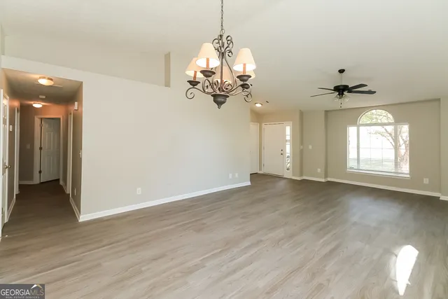 $1,725 | 6695 Emerald Pointe Circle, South Fulton, GA 30349