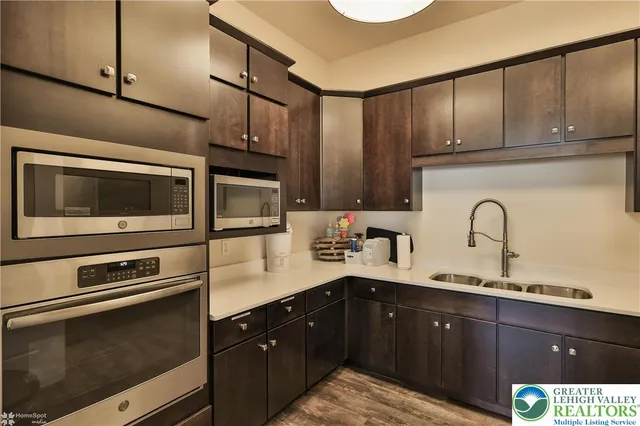 $648,876 | 4109 Eveningstar Road, Emmaus, PA 18049