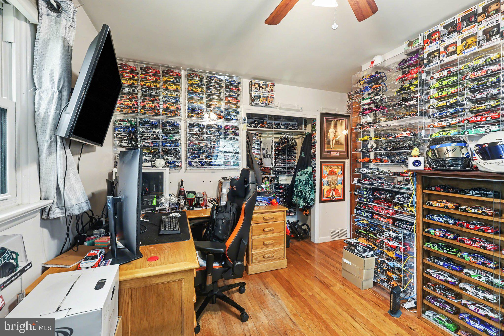 109 Adams Road Carlisle, PA 17015 - Photo 18 of 29 a view of a room with music instruments