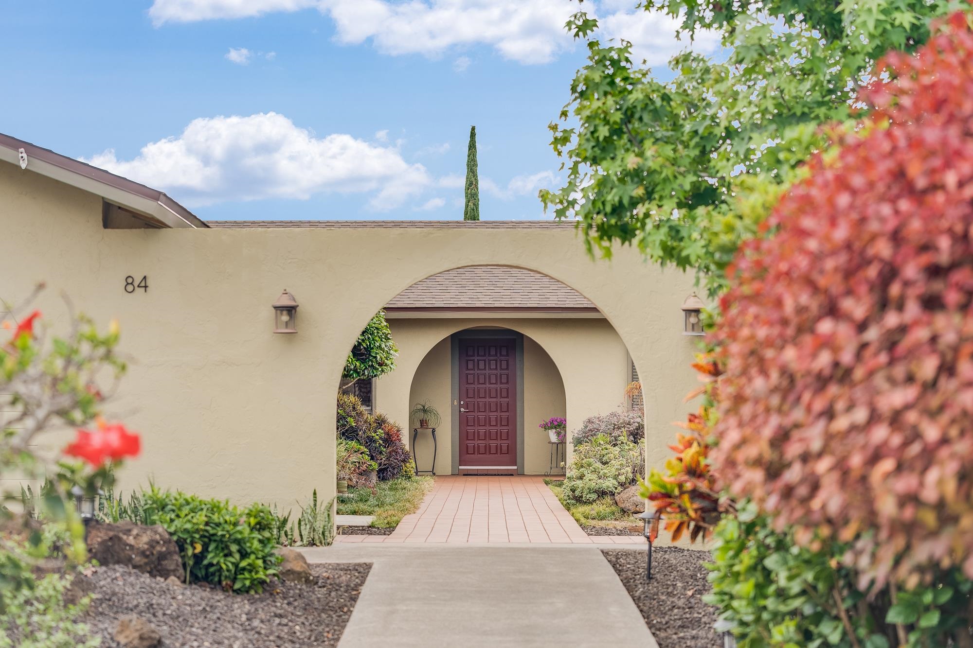 84 Mano Drive Kula, HI 96790 - Photo 2 of 30