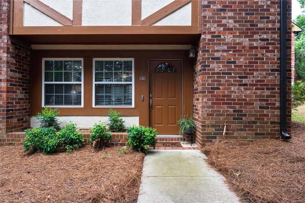 2825 Northeast Expressway, Unit A4, Atlanta, GA 30345 Compass