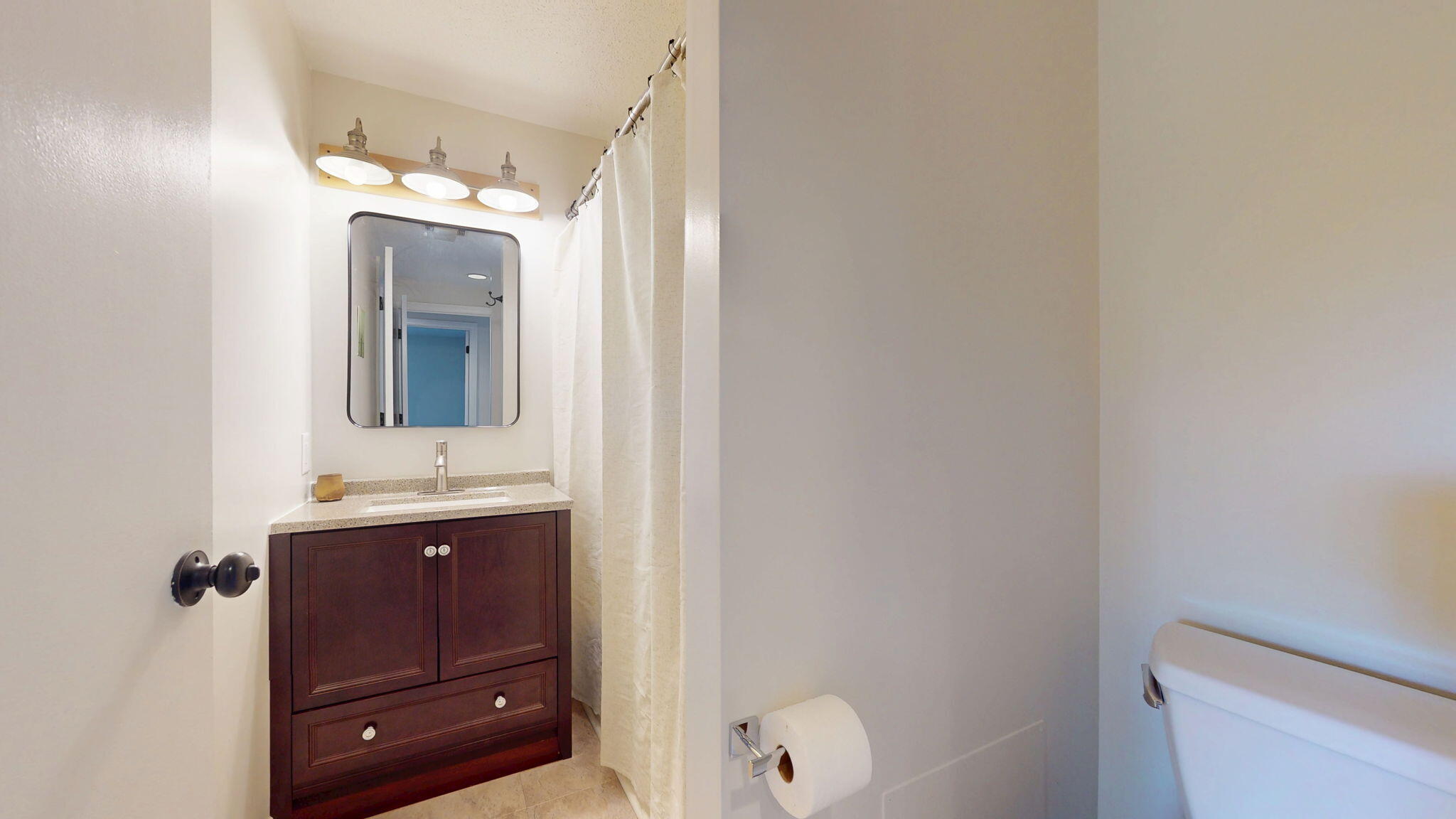 4 Academy Place, Unit 3 Saco, ME 04072 - Photo 21 of 26 Full bath