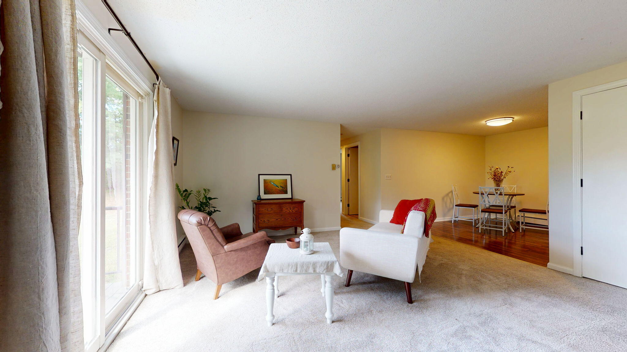 4 Academy Place, Unit 3 Saco, ME 04072 - Photo 10 of 26 Spacious living room