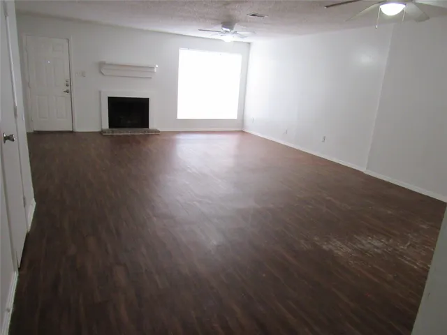 $1,550 | 15543 Weldon Drive, Houston, TX 77032