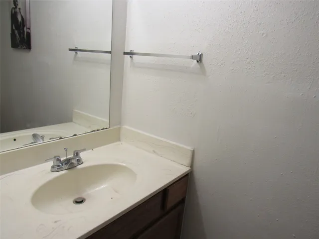 $1,550 | 15543 Weldon Drive, Houston, TX 77032