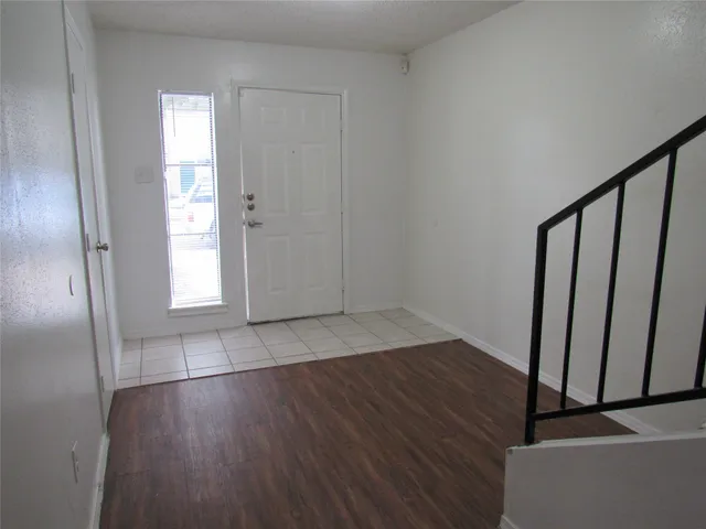 $1,550 | 15543 Weldon Drive, Houston, TX 77032