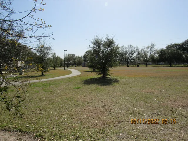 $1,550 | 15543 Weldon Drive, Houston, TX 77032