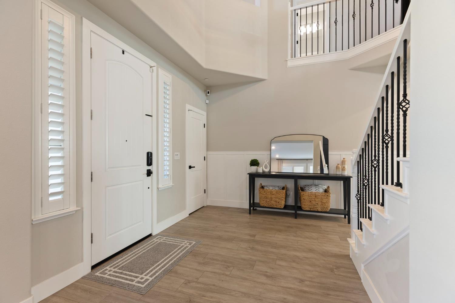 2948 Laredo Drive Rocklin, CA 95765 - Photo 6 of 54 a view of a livingroom with furniture and window