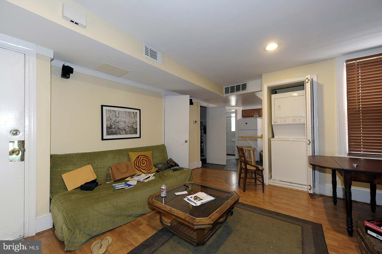 1452 Corcoran Street Northwest Washington, DC 20009 - Photo 4 of 28 Living Room